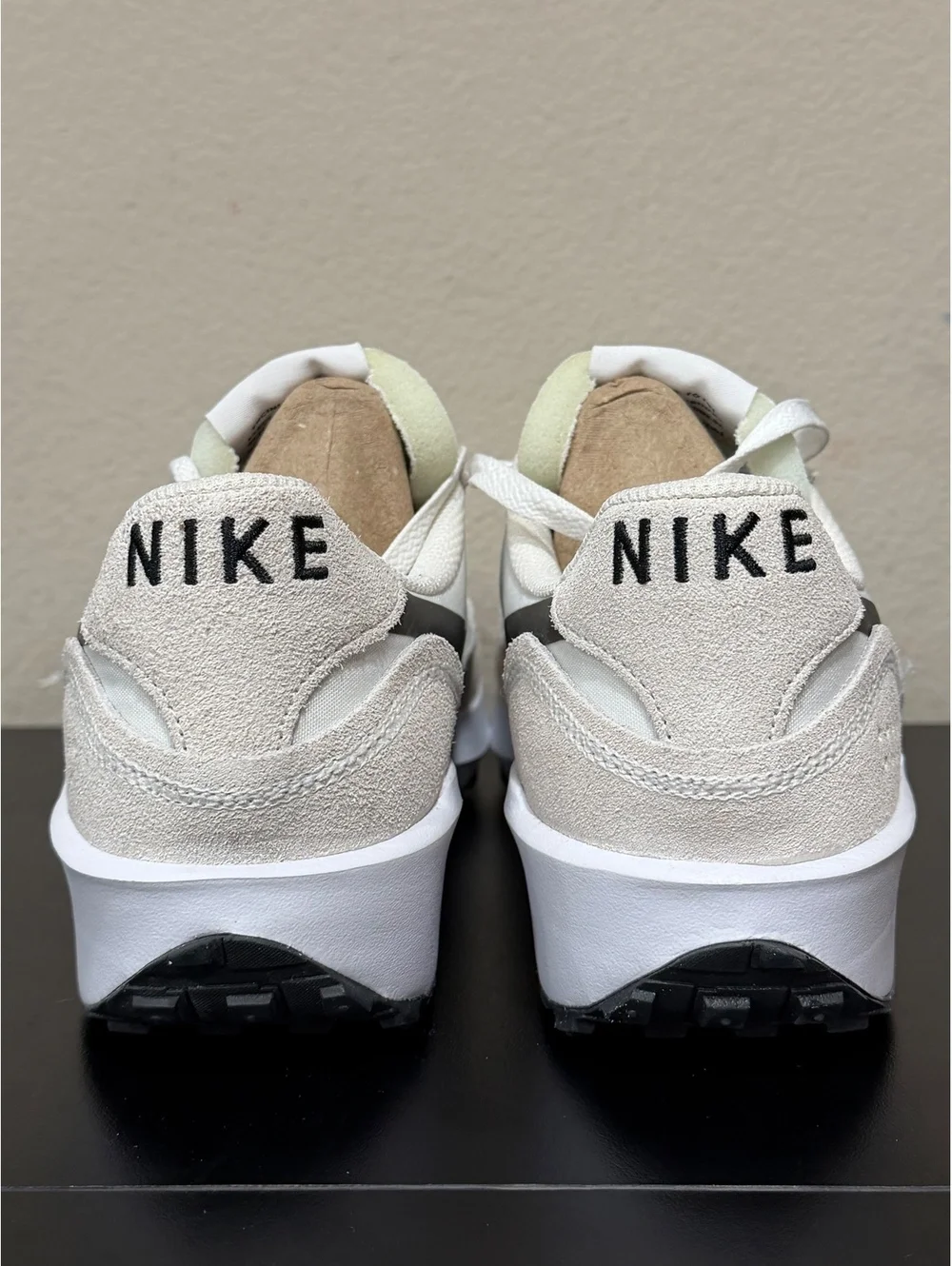 Size 8 - Nike Waffle Debut “Whit Black”